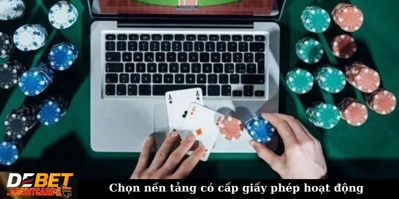 Làm thế nào để tránh bị lừa đảo khi chơi game bài online? 1 Chọn nền tảng có cấp giấy phép hoạt động